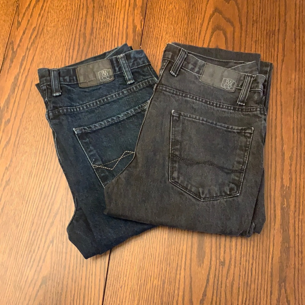 2 Pairs  FREEWORLD Jeans